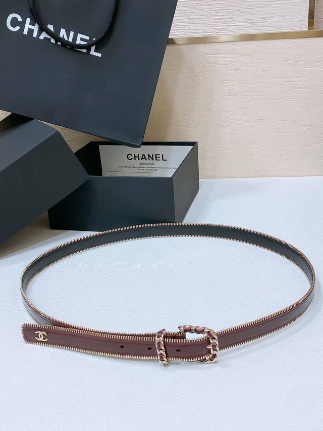 Chanel 24C brass metal imported shiny calf leather 2.0cm soft and delicate touch waistband: