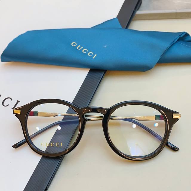 Gucc's new optical frame, Model: Gg1890Sa, Size: 49 ports 22-145