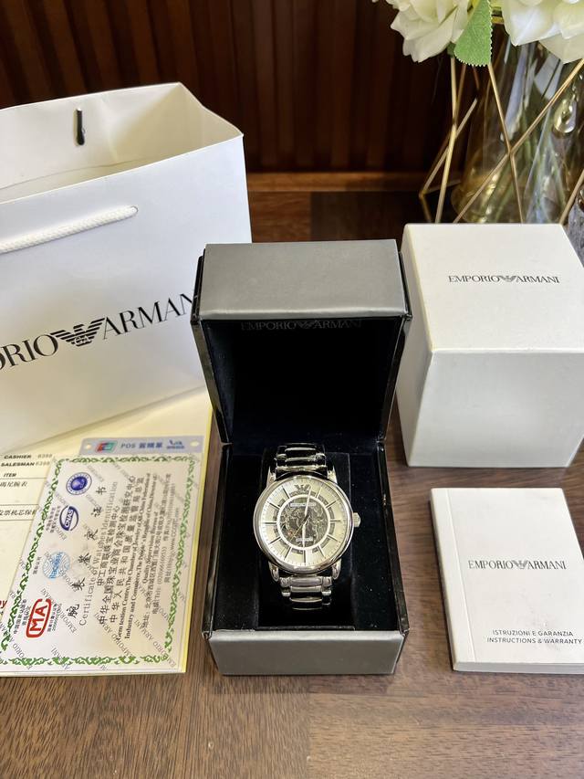 FFFH picture with packaging 25 original version, original movement button, what you have been looking for, finally in stock, highly recommended ♀♀， ARMANi Mechanical Men's Watch Arrives Armani Case: 316L Stainless Steel Mirror: Reinforced: