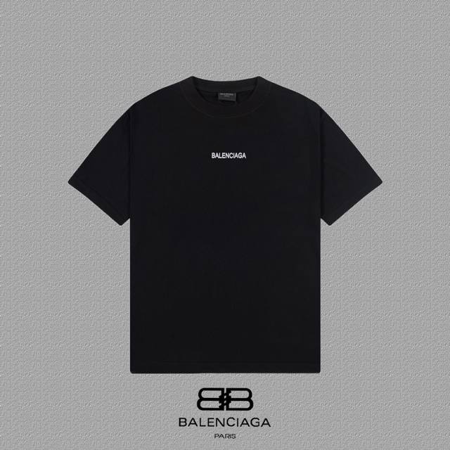 Balenciaga Paris laser reflective letter printed short sleeved T-shirt with fixed weaving and dyeing of 280g combed cotton heavyweight fabric thread and zero color difference details, perfectly different from the market currency version. Welcome to c