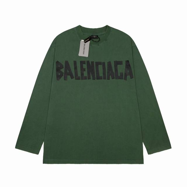 High quality Balenciaga sandblasted tape long sleeved T-shirt with exquisite details that cannot be picky, exuding a sense of grade and luxury recognition! The three standard complete version belongs to the casual loose shoulder cutting style. Number