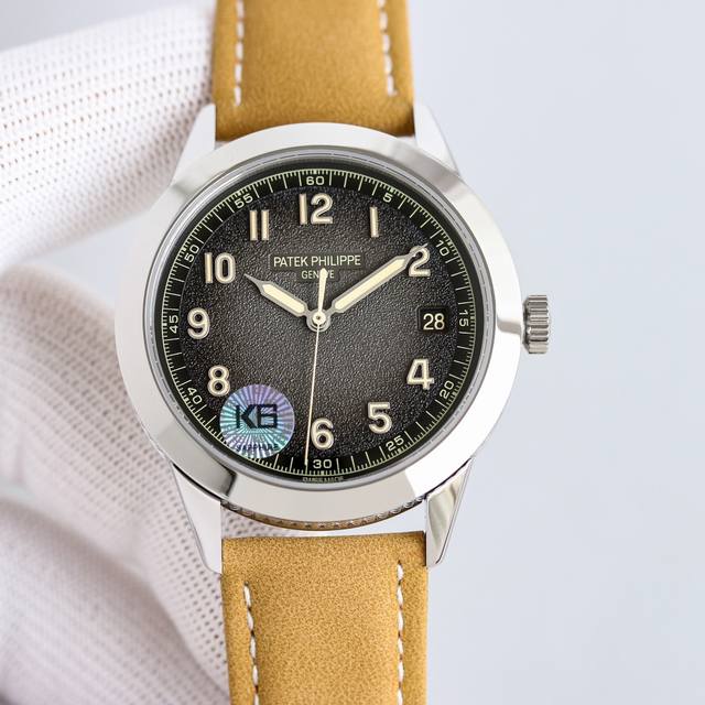 The upgraded strong night light version of Gr has arrived at Patek Philippe Classic Watch Series Ref.5226G-001 Size: 40Mm Case: Patek Philippe Calatrava series watches are renowned for their smooth and rounded case shape