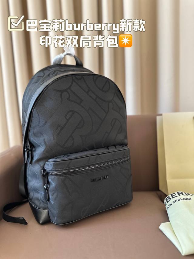 Burberry New Backpack Printed Series Fashionable and Casual Style Fabric High Density Waterproof and Rainy Easy to Handle Size 30 * 43
