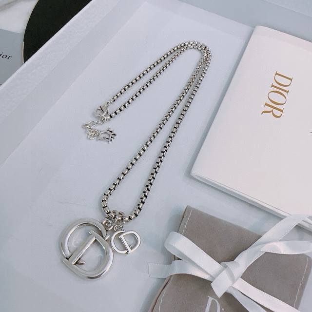 Dior new Dior necklace original single item counter new mold retro trend fashion must-have for both men and women to wear couple style same rock punk Thai silver style retro elements trend versatile official website same necklace latest chain grade h