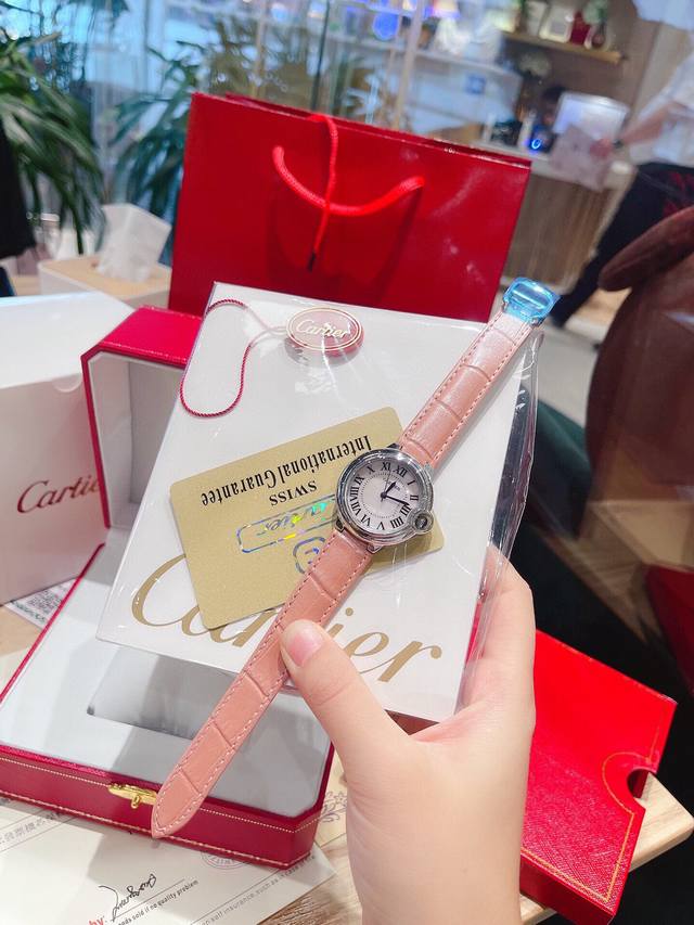 The Cartier 33Mm Blue Balloon Quartz Movement Taiwan factory is once again launching new products, constantly upgrading and modifying, with 99% closer to the authentic product. Goddesses can have one more choice, inheriting the classic 316 stainless 