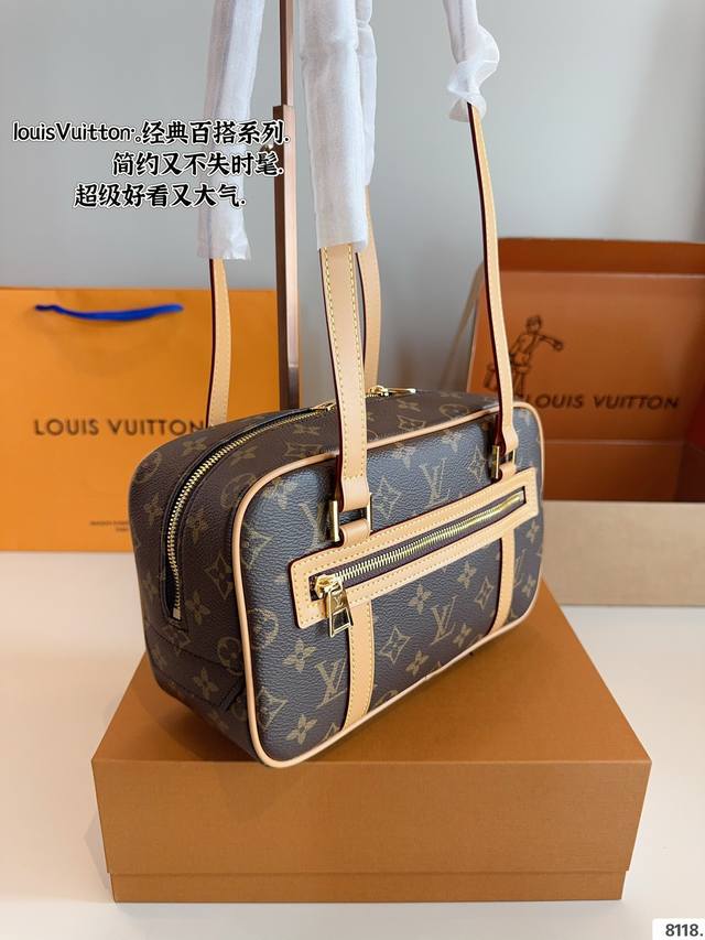 Comes with a gift box Lvvintage, featuring an ancient flower opening smiley face box and 24Ss of new designs! Handheld single shoulder style is super unbeatable and of good quality. Babies, hurry up and order the super good version. The classic and t