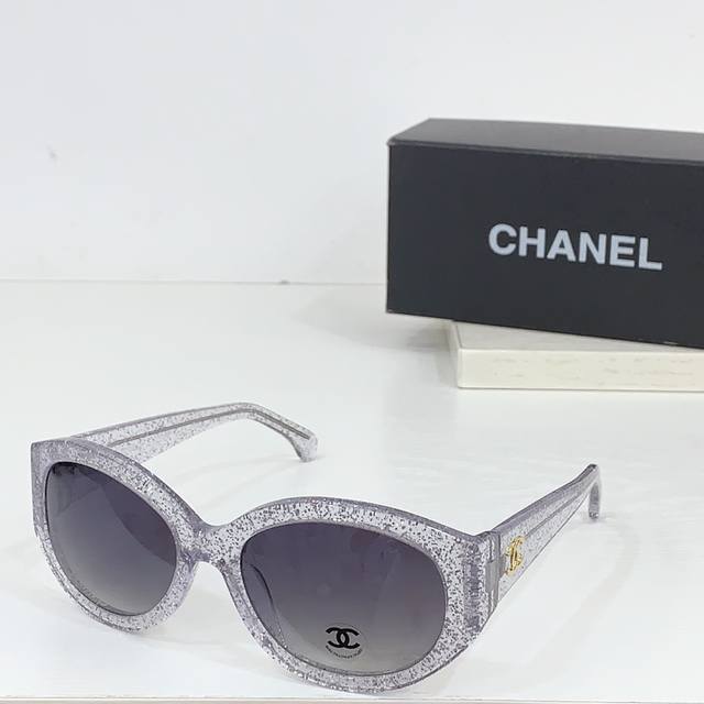 Chanel Model: 71598 Size: 54 Ports 20-140
