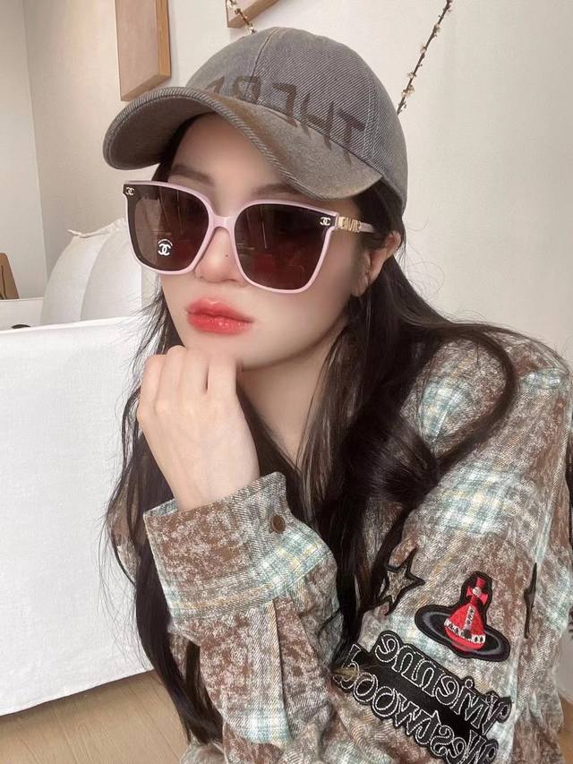 Chanel * Model: CH6806 Size: 66 Ports 17-145