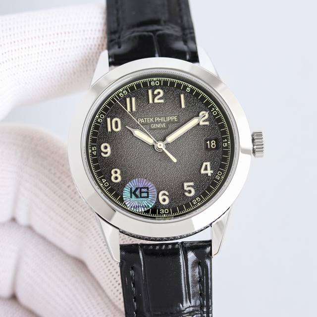 The upgraded strong night light version of Gr has arrived at Patek Philippe Classic Watch Series Ref.5226G-001 Size: 40Mm Case: Patek Philippe Calatrava series watches are renowned for their smooth and rounded case shape