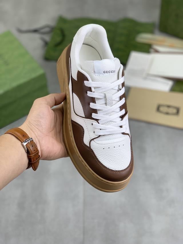 Factory price, real price, top of the line Gucci 24SS counter, latest couple style, thick soled Gucci white shoes, purchasing level Gucci's latest lightweight thick soled white shoes! Top tier chip version! Do you have the same feeling of 