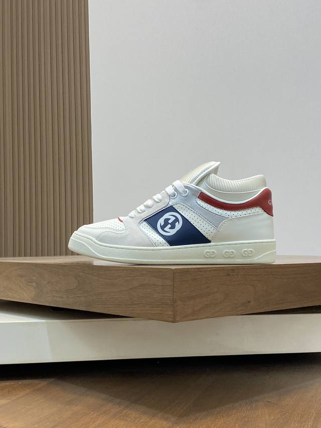Gucci - High quality original - Upper: Nappa calf leather, Lychee grain calf leather, computer embroidery brand totem - Inner: Water dyed calf leather - outsole: Ultra light TPU rubber; Two tone molded outsole - Ultra high quality control workmanship