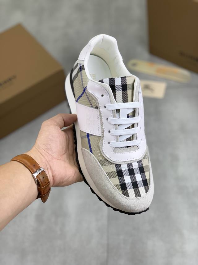 Factory price actual price Knight Burberry sports men's shoes new casual low top men's shoes, new autumn and winter season design, perfect workmanship, lazy foot style to create cabinet quality, shoe upper: fashionable and exquisite Burberry floral f
