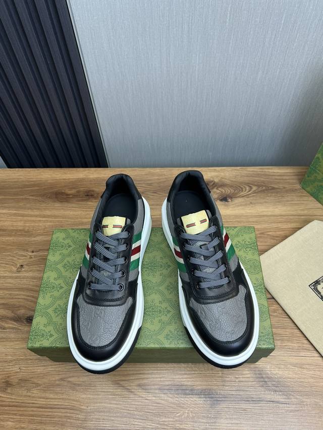 Factory price Gucci high-end quality original single shoe upper: Napa calf leather, lychee grain calf leather, computer embroidery brand totem interior: water dyed cowhide outsole: ultra light TPU rubber; Two tone molded outsole with ultra-high quali