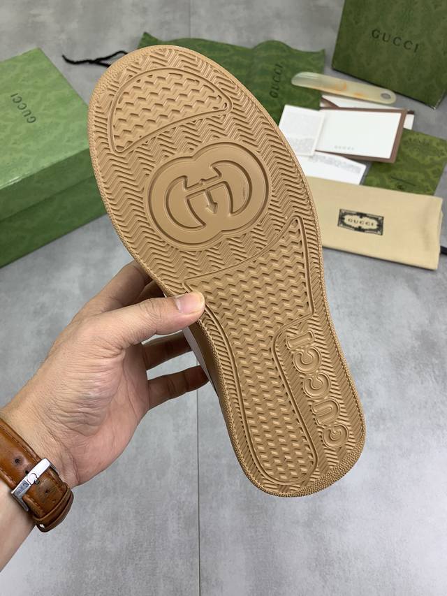 Factory price, real price, top of the line Gucci 24SS counter, latest couple style, thick soled Gucci white shoes, purchasing level Gucci's latest lightweight thick soled white shoes! Top tier chip version! Do you have the same feeling of 