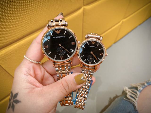 Home made Armani couple quartz style with two needles and half sides, photographed with butterfly double button solid steel strip Classic popular style, high-quality workmanship, best choice for couples. Diameter: 32mm 40mm