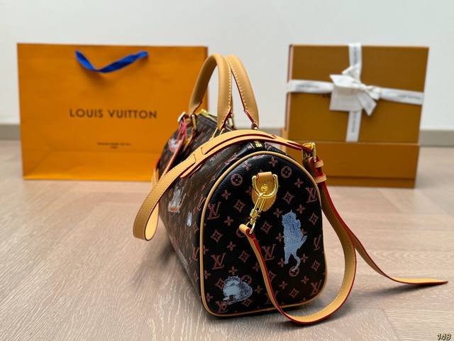 Lvspeedoy Cat Limited Edition Pillow Bag Unique Artistic Atmosphere High Beauty Must Enter Size 30 19