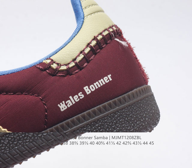 Adidas Originals Samba Og Shoes is a classic sports shoe that showcases a casual and modern style. It is a fashionable classic shoe for men and women that was born in the 1950s