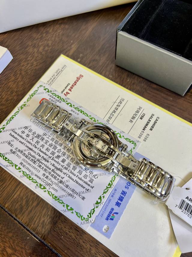 FFFH picture with packaging 25 original version, original movement button, what you have been looking for, finally in stock, highly recommended ♀♀， ARMANi Mechanical Men's Watch Arrives Armani Case: 316L Stainless Steel Mirror: Reinforced: