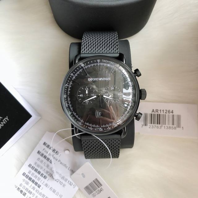 Original Armani Case Strap: Sand Black Official Website Model: AR11264 Case: 316L Stainless Steel Mirror: Reinforced Mineral Glass Strap: 316L Stainless Steel Mesh Buckle: Needle Buckle Size: 43: