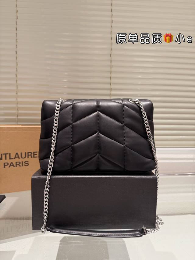 Comes with full packaging Size: 22.16cm Ysl Cloud Bag Sheepskin Loulou Puffer Quilted Lamb Bag feels like embracing clouds