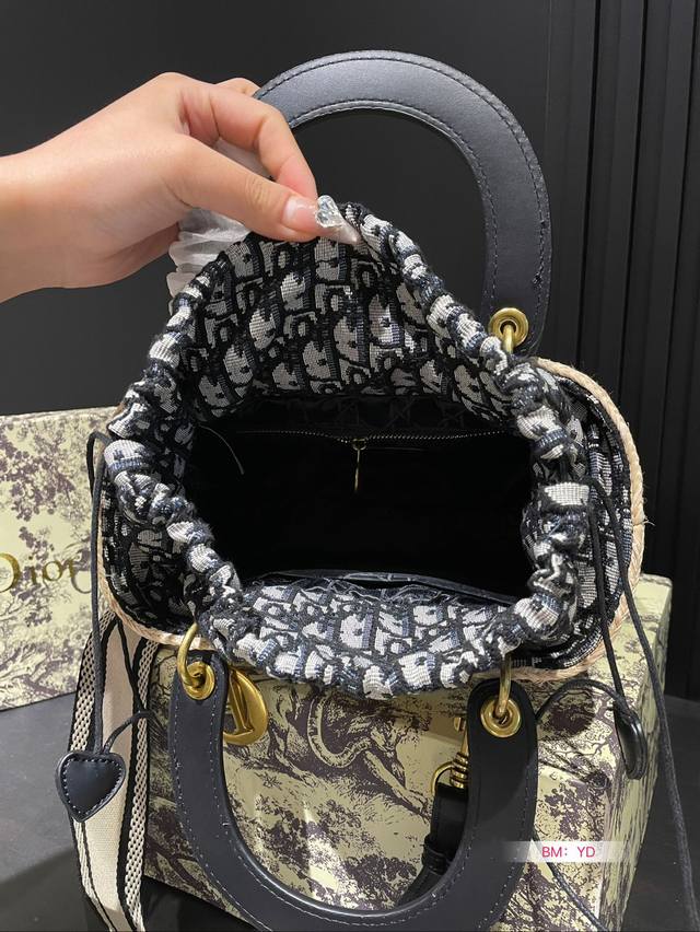 Are you joking about Dior's early spring vacation collection? What is Dior doing to make the early spring vacation collection so beautiful? I like to weave the