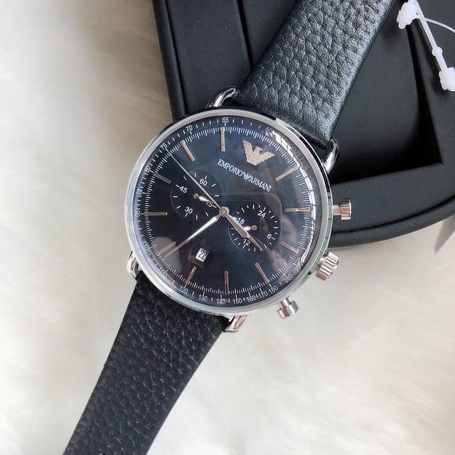 Original Armani ARMANI Official Website Model: AR11105 Case: 316L Stainless Steel Mirror: Mineral Glass Strap: Italian Leather Size: 43 * 12mm Charm Blue Color Matching Functional Dial Flight: