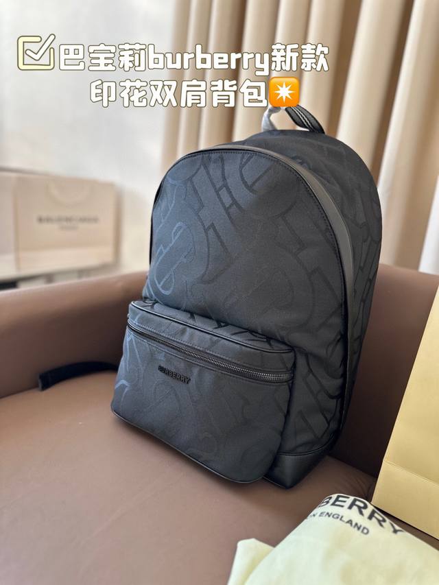 Burberry New Backpack Printed Series Fashionable and Casual Style Fabric High Density Waterproof and Rainy Easy to Handle Size 30 * 43