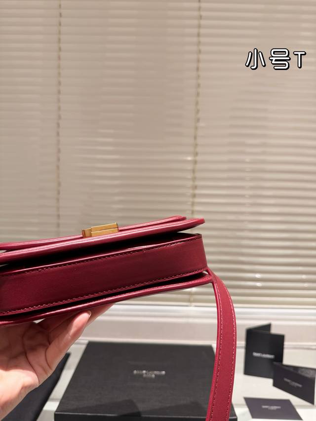 Small Ysl Tofu Bag It Bag_ Must Know Hot Item, Ysl Solferino Original Factory Fine Toothpick Pattern Box Leather, with excellent hand feel and flexibility of the leather surface! The newly designed
