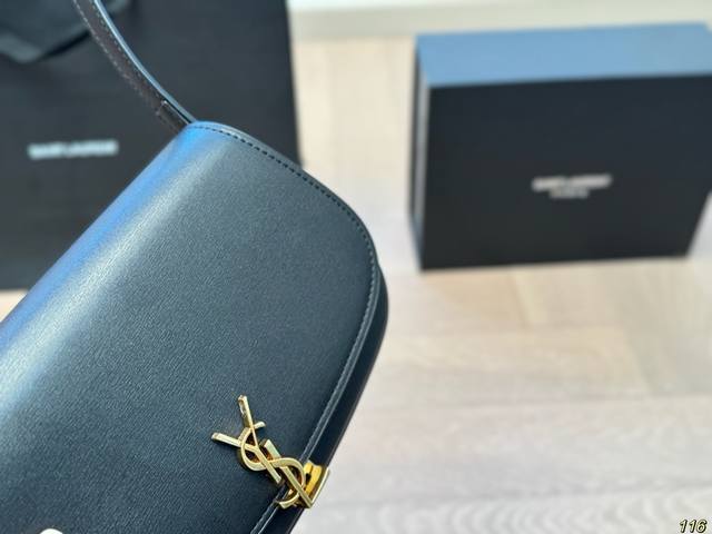 Airplane Box Saint Laurent YSL Voltaire Underarm Bag Minimalist Favorite Elliptical Underarm Bag Type Very Vintage Flip Buckle Very Novel Wow, Space is Completely Stress Free for Daily Travel Size 21 13