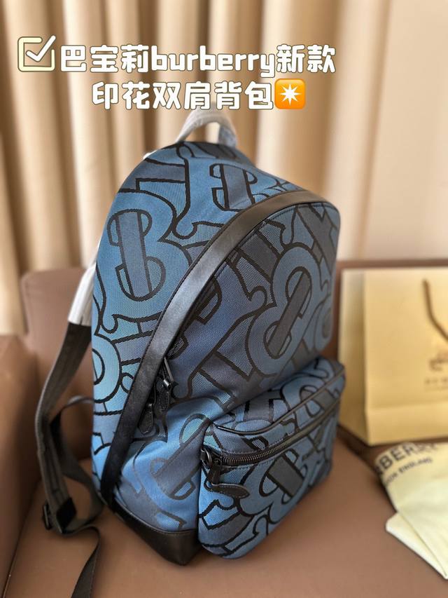 Burberry New Backpack Printed Series Fashionable and Casual Style Fabric High Density Waterproof and Rainy Easy to Handle Size 30 * 43