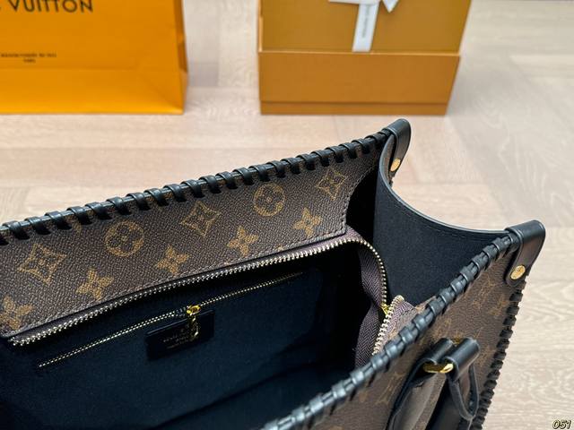 Lv hand woven original fabric, a top luxury brand in the world with a history of luxury goods. The most outstanding fashion design style in the fashion industry is available at the counter, and the latest design is highly favored by customers. It is