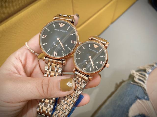 Home made Armani couple quartz style with two needles and half sides, photographed with butterfly double button solid steel strip Classic popular style, high-quality workmanship, best choice for couples. Diameter: 32mm 40mm