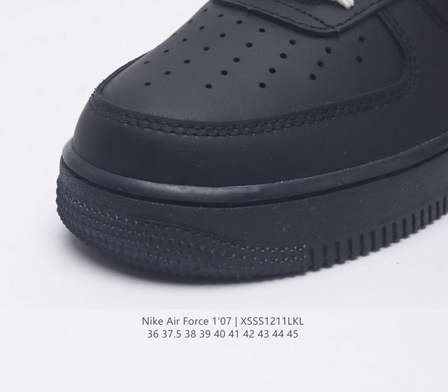 The company level top layer leather Nike Air Force 1 07 Air Force One af1 low top versatile casual sports board shoe has soft and elastic cushioning performance and excellent midsole design spanning retro and modern exterior