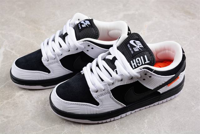 Sexually priced version of Tightbooth X Nk Sb Dunk co branded reverse panda Sb low top casual sports skateboard board shoes Fd2629-100 size 36 36.5 37.5 38