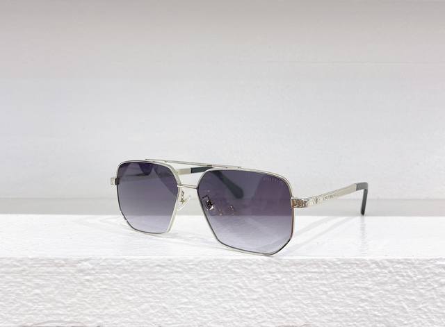 Louis Vuitton * Model: Z3109U Size: 50 Ports 20-145