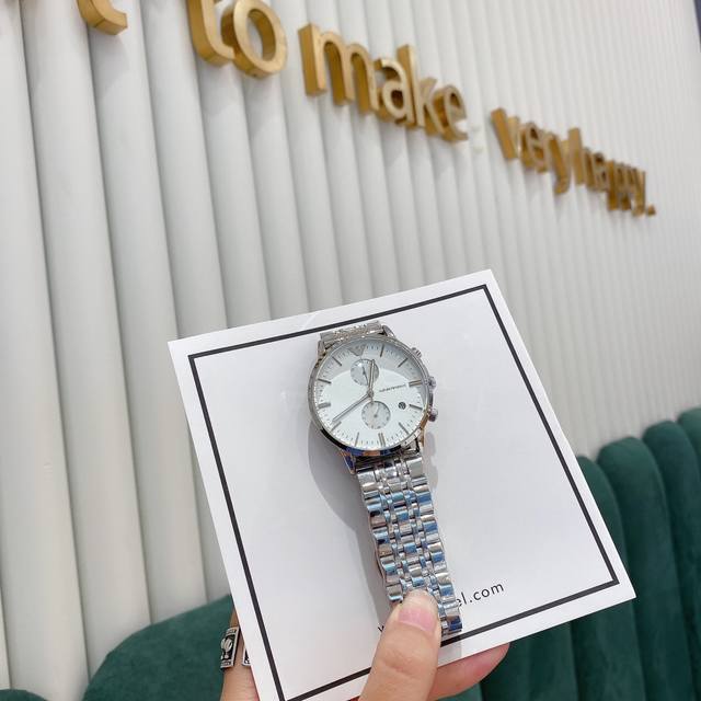 Armani Men's Style 40Mm diameter quartz movement stainless steel strap in stock, white plate, simple and clean, super good hand feel, too classic style: