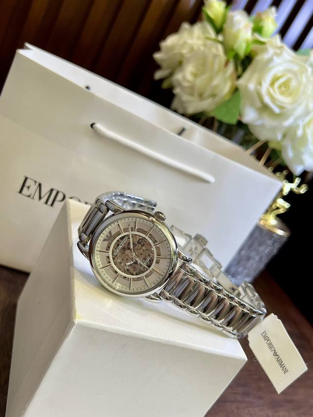 FFFH picture with packaging 25 original version, original movement button, what you have been looking for, finally in stock, highly recommended ♀♀， ARMANi Mechanical Men's Watch Arrives Armani Case: 316L Stainless Steel Mirror: Reinforced: