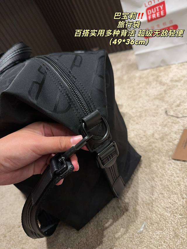 Size 49.36 Burberry Travel Bag Burberry's latest exclusive logo recycled polyester fiber jacquard handbag, single shoulder crossbody bag travel bag, made of recycled polyester fiber and cotton yarn