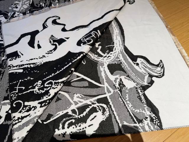 Delivery Gift Box Handbag Burberry Autumn/Winter Cashmere Blended Scarf Size 60 × 180cm