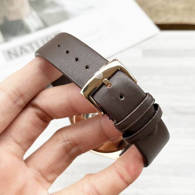 White Leather Rose 10 Full Rose 20 Steel Belt 20 Hangzhou Machinery 8210A Movement shipped from Hong Kong Non market Ordinary Movement Armani Armani Type: Latest Popular Men's Mechanical Watch Model: AR60003 Triple Combination: