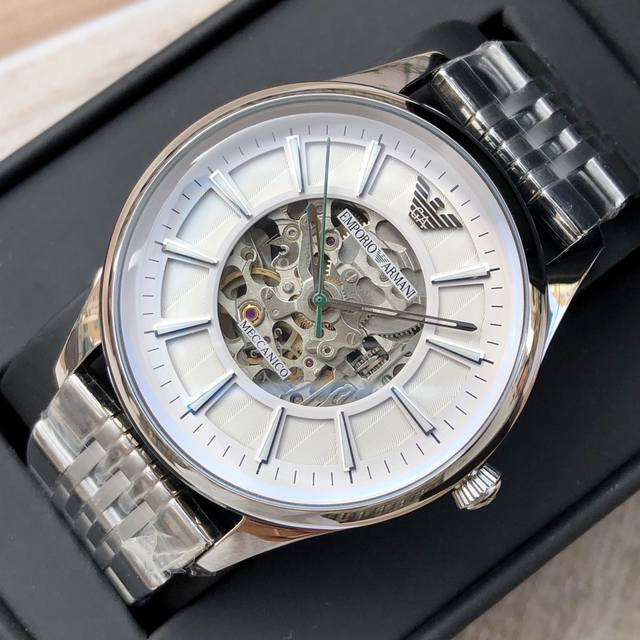 Armani mechanical men's watch, AR1945， Fully automatic mechanical watch, front and rear hollow design, exquisite! Amazing! 316 stainless steel strap, diameter~43mm, with packaging, available at first hand price