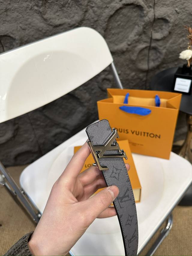 Upgraded version Lv! High version! Belt Hey Ha Original Single Leather Belt~The hottest among popular belts~The quality is very good and comes with a complete set of packaging! The hardware will never fade, and the belt head is the same as the counte