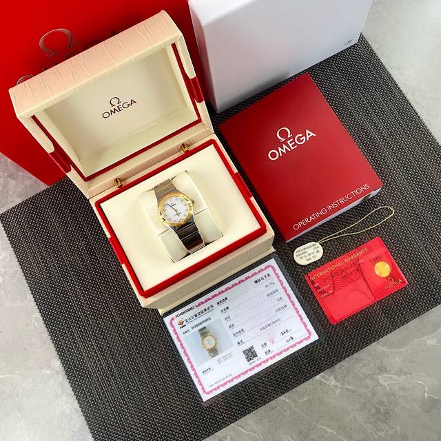 The heavyweight new Omega Constellation series gold diamond model 131.20.28.60.55.002 Omega advertising frenzy around the world, subway, airport, shopping mall screens, everyone must have seen it to some extent, the recognition is invincible, recogni