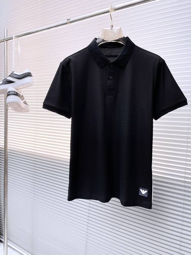New release of Armani 2024SS summer new letter logo men's lapel polo shirt! Classic business men's style, the ceiling level business men's style for high-end men's clothing! Simplicity, fashion, grandeur, and elegance. When worn alone, the interior l