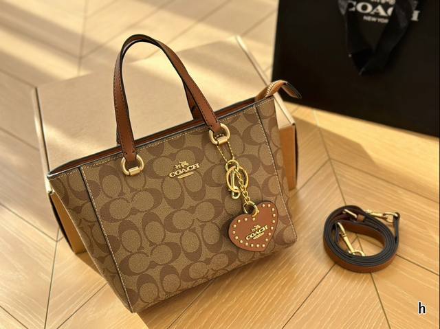 Coach Handheld Crossbody Bag with Box, Classic Old Flower Color, Super Durable, Full Zipper Design to Better Protect Your Items Size 20 * 18: