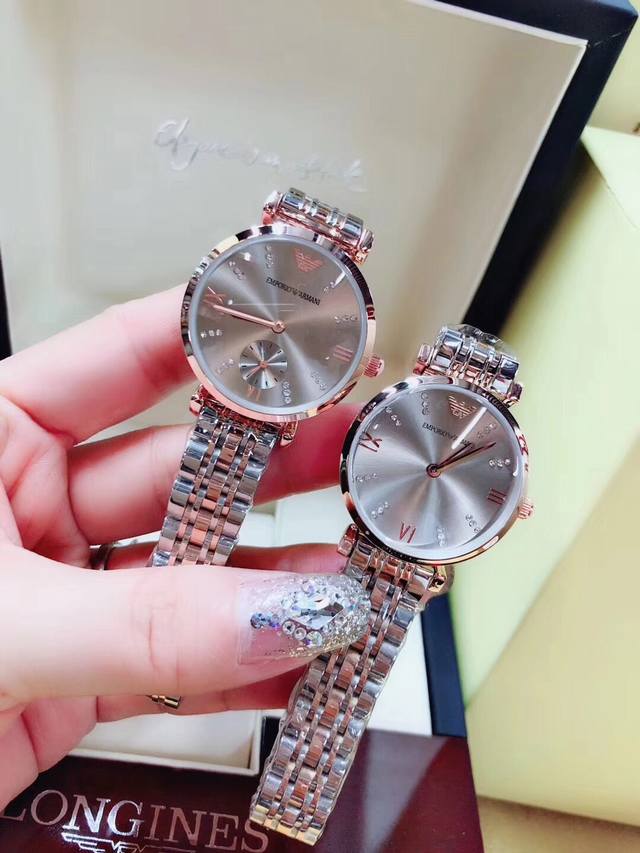 The original order also includes Grandma Grey Emporio Armani Gianniti-B series quartz watch classic series women's 32mm men's 40mm in stock: