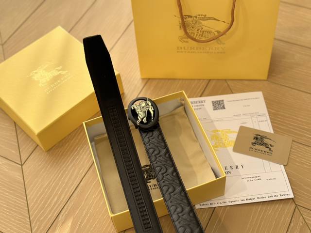 Burberry belt kit with high-end atmosphere, low-key luxury, and connotation is a must-have item for successful people for personal use.