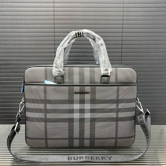 Burberry men's checkered briefcase computer bag crossbody handbag features exquisite inlay craftsmanship, classic and versatile physical photography, original factory fabric, high-end quality delivery dust bag 38 X 27 Cm