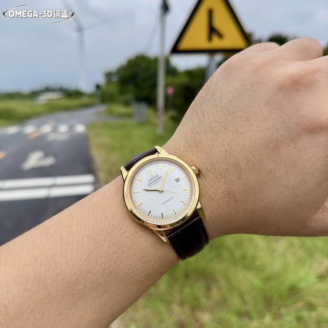 White gold Omega Omega hot new style, Omega new 3D pot cover, took up to 12 months to create the Swalo crystal brick! Ultra thin men's automatic mechanical watch, using imported original 9015 movement, with a vibration frequency of 288: