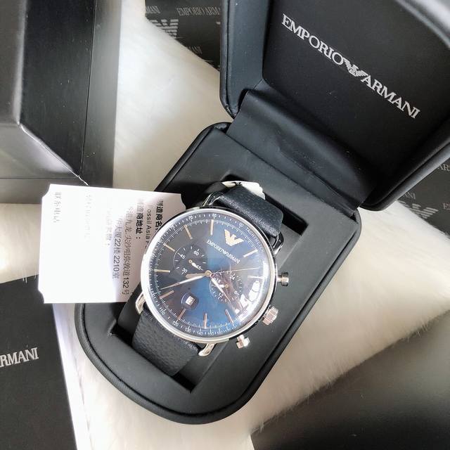 Original Armani ARMANI Official Website Model: AR11105 Case: 316L Stainless Steel Mirror: Mineral Glass Strap: Italian Leather Size: 43 * 12mm Charm Blue Color Matching Functional Dial Flight: